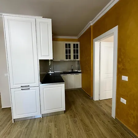 Golem Apartment *
