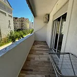 Golem Best Apartment * 格勒姆