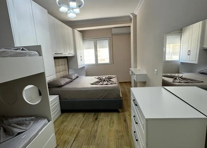 Golem Best Apartment * 格勒姆