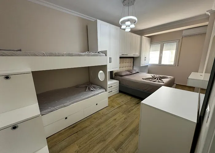 公寓 Golem Best Apartment 格勒姆